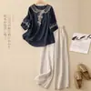 Conjunto de verano de algodón y lino para mamá, nuevo y elegante conjunto de dos piezas para mujer 2025: camisa bordada de lino y pantalones de pierna ancha