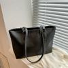 Bolsa Grande de Verão para Mulheres 2026 Novo Estilo Coreano Tendência Simples Grande Capacidade Couro Macio Bolsa Tote Casual Versátil Bolsa de Ombro