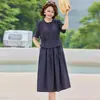 Vestido de Verão Duas Peças para Mulheres, Elegante e Emagrecedor, Adequado para Mulheres de Meia-Idade e Idosas, Vestido Casual Fino