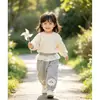 Pantalones de chándal con cintura de encaje para bebé niña, pantalones elásticos con puños acanalados, volantes de encaje con lazo, pantalones versátiles para niñas