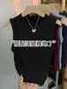 Camiseta básica sem mangas e gola redonda, casual, fashion, versátil e que rejuvenesce, para mulheres, top básico slim fit estilo coreano de verão, moderno