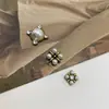 Accesorios de Aleación de Perlas Incrustadas de Diamantes Vintage Joyería Personalizada para Cuarteto Pendientes Franceses Estampador para Cabello Material de Decoración para Ropa y Bolsos