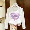 Camiseta básica para meninas para primavera e outono 2026 novo modelo, top infantil de algodão puro fofo estiloso, camiseta infantil de manga longa