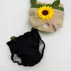 Pantalones menstruales para perros hembra, diseñados para prevenir fugas durante su ciclo de celo. Adecuado para Shiba Inus y Bichones Frisés. Estos pantalones sanitarios ofrecen protección contra la atención no deseada y son transpirables y cómodos.. Pantalones cortos para perro