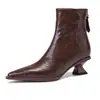 Botines Negros de Tacón Kitten para Mujer 2025 Principios de Otoño e Invierno Nuevos Botines de Tacón Kitten con Punta Estilo Retro Francés Botas Adelgazantes