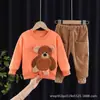 Traje de invierno para niños y niñas, nuevo, con felpa, para bebés de 0 a 3 años, ropa infantil, engrosado, otoño e invierno, estilo extranjero, ropa de moda