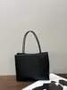 TR Home Nova Bolsa Sanfonada Cecily Interior e Exterior Toda em Pele de Cordeiro Minimalista de Luxo Couro Macio Bolsa Quadrada Bolsa Feminina de Couro Genuíno