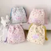 Bolsa de cosméticos con estampado de tulipanes estilo coreano, una bolsa de viaje multifuncional, una bolsa con cordón para guardar toallas sanitarias y un estuche para papelería/lápices