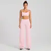 Conjunto de roupa fitness transfronteiriço, com um design traseiro estiloso, um top esportivo de gola halter e calças de yoga de secagem rápida, adequado para corrida ao ar livre, ciclismo e Pilates.