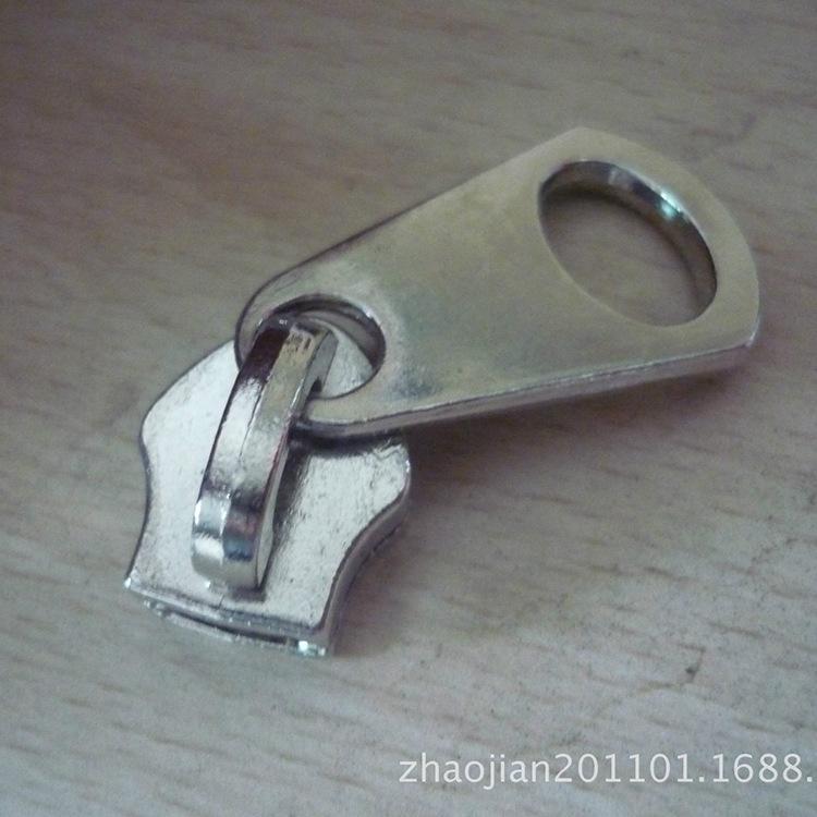 1468912810_1747809511