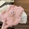 Conjunto de Otoño para Niña 2026 Nueva Moda Chaleco Tejido para Bebé Camisa de Niños Jeans Conjunto de Tres Piezas