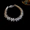 Pulsera Rectangular Europea y Americana Transfronteriza Incrustada con Circonitas, Moderna y Versátil, Adecuada para el Trabajo Diario, con un Diseño de Nicho Elegante y Exquisito, Pulsera de Gama Alta