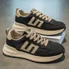 Sapatos Masculinos 2026 Novo Verão Malha Respirável Versátil Casual Tênis Esportivo Masculino Corrida Solado Grosso Sapatos de Estudante Pai