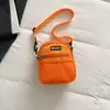 Shuai Mi Jia Bolso Pequeño Nicho 2026 Nuevo de Moda Simple Moda Elegante Bolso Cruzado Casual Personalidad Bolso Cuadrado Pequeño