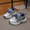 Zapatos para niños 2026 primavera y otoño nuevos zapatos deportivos casuales de moda para niños con suelas blandas, antideslizantes, para niños mayores, zapatos de papá