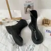 Botas de Cuero Suave para Dedo Gordo del Pie para Mujer 2025 Nuevo Primavera Estudiante Estilo Coreano Versátil Retro Estilo Británico Botines de Suela Gruesa