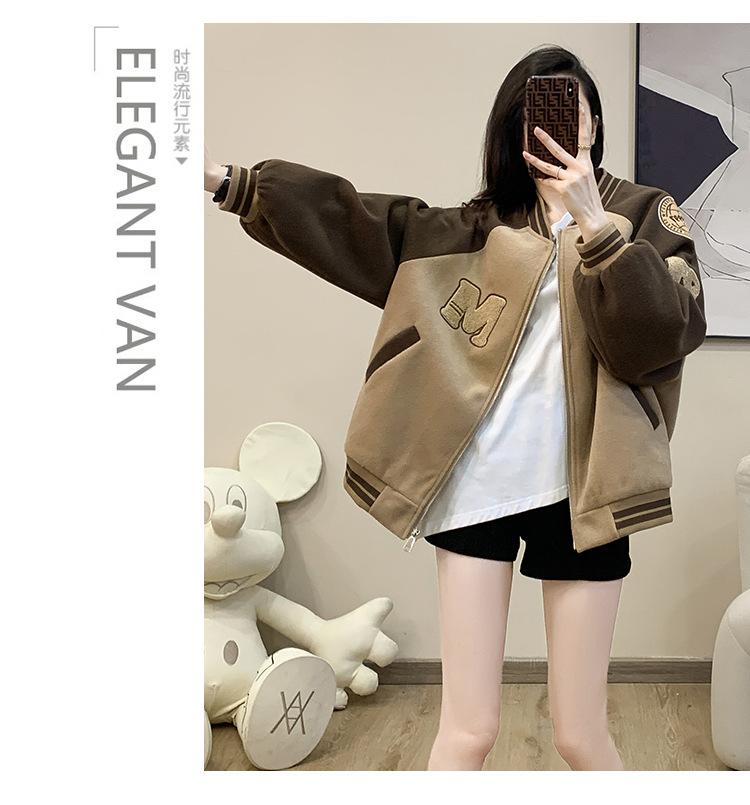 跨境淘货源分销2023秋冬季新款街头潮流减龄小个子爆款欧货网红款运动毛呢外套棒球服休闲运动气质休闲时尚流行新款秋冬装秋冬装女装时尚毛呢外套棒球服毛呢外套棒球服女装秋冬季毛呢外套棒球服女毛呢外套棒球服女女士运动服女装毛呢外套棒球服休闲毛呢外套棒球服秋冬季毛呢外套棒球服女装时尚毛呢外套棒球服盐系休闲毛呢外套棒球服女装2023百搭设计感小众洋气欧货阿里国际站跨境采购Cross-border, shopping source, distribution, 2023 autumn and winter new, street trends, age reduction, small, explosive, European goods, network red, sports woolen coat, baseball clothes, casual sports, temperament leisure, fashion popular, new autumn and winter wear, autumn and winter wear women's clothing, woolen coat, baseball clothes, women's autumn and winter, woolen coat, baseball clothes, Woolen coat baseball wear women, women's sportswear, women's woolen coat baseball wear, casual woolen coat baseball wear autumn and winter, women's fashion, salt department, casual woolen coat baseball wear women's wear, 2023 all match design sense, niche fashion, Ali International Station, cross-border procurement