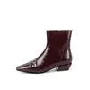 Botas de Cano Curto Retro com Salto Grosso Femininas 2026 Outono Inverno Bico Quadrado Estilo Britânico Botas Chelsea Zíper Lateral Emagrecedoras Botas Individuais Femininas
