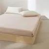 Protector de Colchón de Algodón Cepillado Grueso Estilo Minimalista Apto para la Piel Juego de Tres Piezas Algodón Puro Bloqueo de Color Estilo Protector de Colchón Súper Suave Ropa de Cama