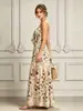 Vestido largo retro pastoral europeo y americano de 2026 con estampado floral, cuello en V y cintura ceñida, perfecto para un look de vacaciones