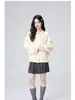 Jaqueta suéter de tricô com ponto trançado e gola redonda estilo coreano para mulheres, novo modelo outono/inverno 2026, estilo solto e casual, cardigã de tricô para usar por cima