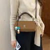 Bolso Retro Estilo de Moda Nicho Estilo 2026 Bolso Cruzado Versátil Simple Lujo Ligero Viaje Diario Mujer Nuevo