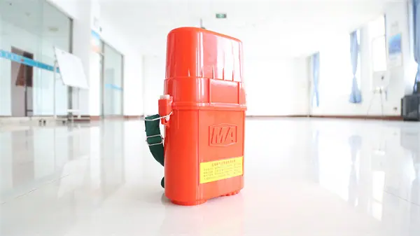 压缩氧气自救器5.JPG