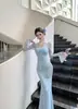 Vestido Bodycon Elegante de Temperamento Slim com Decote em V Ombro a Ombro Manga Flare Cauda de Sereia Franzido Emagrecedor