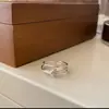 Anillo de Plata de Ley S925 Estilo Simple para Mujer, No se Desvanece, Lujo Accesible, Versátil, de Nicho, Gama Alta, Joyería de Mano Nueva Abierta