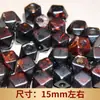 Cuentas multifacéticas de ágata negro-rojo envejecido con agujeros de trompeta para joyería DIY, adecuadas para usar como cuentas de pulsera, cadenas o colgantes