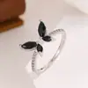 Anillo Abierto Mariposa de Comercio Electrónico Transfronterizo para Mujer, Moda Elegante con Estilo, Simple, Cobre Chapado en Oro, Circonita, Anillo de Dedo Índice con una Sola Mariposa
