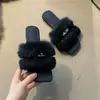 Sandalias cómodas de pelo con hebilla metálica, sin cordones, para mujer, otoño 2026, que aumentan la altura, versátiles, zapatos de pelo con estilo, pantuflas elegantes