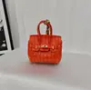 Bolsita de piel charol con patrón de cocodrilo, mini bolso casual platino pequeño, bolsa para auriculares, bolsa con colgante de coche lindo, varios colgantes de bolso