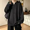 Camiseta V-neck manga longa lavada com efeito desgastado e rasgos para homens, peça básica de outono estilo streetwear americano, top interno com caimento relaxado retrô