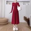 Nuevo Vestido Suéter Casual de Moda Otoño e Invierno 2026 Color Sólido Cuello Redondo Largo hasta la Rodilla Vestido de Punto para Mujer