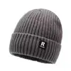 Gorro de tricô espesso com forro de fleece para homens e mulheres, chapéu de lã quente e à prova de vento para o inverno, adequado para cabeças grandes, chapéu para clima frio para ciclismo ao ar livre, chapéu de idoso