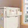 Estante lateral de almacenamiento para estante de refrigerador de cocina, soporte multifuncional de múltiples capas para condimentos y film transparente para uso doméstico montado en la pared