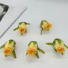Cabeças de Flores Artificiais Botões de Rosa Atacado Caixas de Doces para Casamento Lembrancinhas Decoração Pequenos Botões de Rosa Corsage Adorno de Cabeça