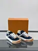 Zapatillas casuales transfronterizas de gamuza y cuero estilo retro americano con patrón en forma de L, suelas gruesas de caucho natural, cordones gruesos, zapatos para hombre en varios colores