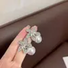 Brincos de Flor de Pérola Natural com Laço Acessórios de Alta Qualidade