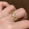 Anel Moderno de Diamante em Formato de Cruz para Mulheres 2025 Novo Anel de Artesanato Pesado Estilo Vintage Atacado