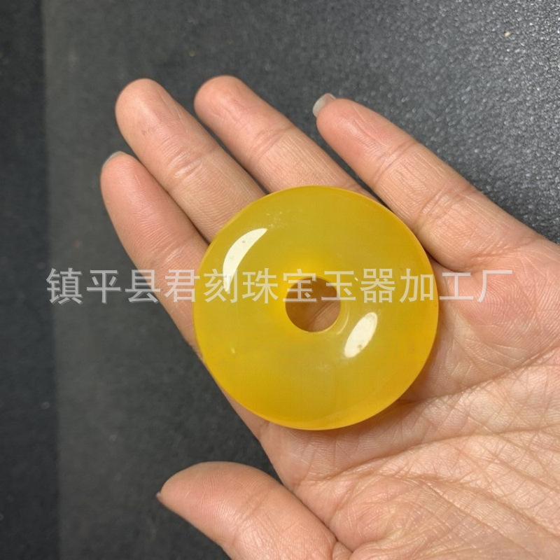玉髓大平安扣