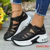 2026 Sapatos Plataforma de Solado Grosso Primavera e Verão Velcro Recorte Bico Fechado Tamanho Grande Sapatos Femininos Sandálias Anabela Cross-Border Almofada de Ar Novo Estilo