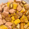 Premios crujientes de doble capa para gatos y perros con varios sabores, alimento para mascotas con relleno, procesamiento personalizado OEM