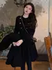 Elegante vestido suéter de punto estilo coreano y de Hong Kong para mujer, pequeño vestido negro estilo Hepburn de otoño e invierno, falda de paraguas abullonada petite