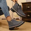 Botas Femininas Martin de Bico Redondo com Zíper Lateral para Outono e Inverno 2025 Botas Curtas Salto Grosso Botas Curtas Femininas Exportação Novo Tamanho Grande