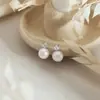Aretes de Perla y Circonita de Lujo Ligero para Mujer, Pendientes Versátiles de Moda para el Trabajo, Aspecto de Alta Gama, Cobre Chapado en Oro