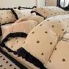 Nuevo Conjunto de Cuatro Piezas de Encaje Negro Francés y Terciopelo de Leche Estilo Coreano Encaje Estilo Princesa Estilo Hepburn Francés Terciopelo de Leche 2026