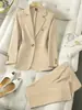 En Stock 2026 Nuevo Conjunto de Traje para Mujer para el Trabajo, Moderno Casual Estilo Europeo y Americano, Chaqueta y Pantalones de Dos Piezas de Corte Entallado