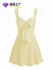 Vestido Jacquard Floral Estilo Chica Dulce Estilo Americano con Tirantes Finos, Cintura Ajustable con Lazo Personalizado, Falda Línea A Adelgazante, Vestido Corto Elegante Versátil